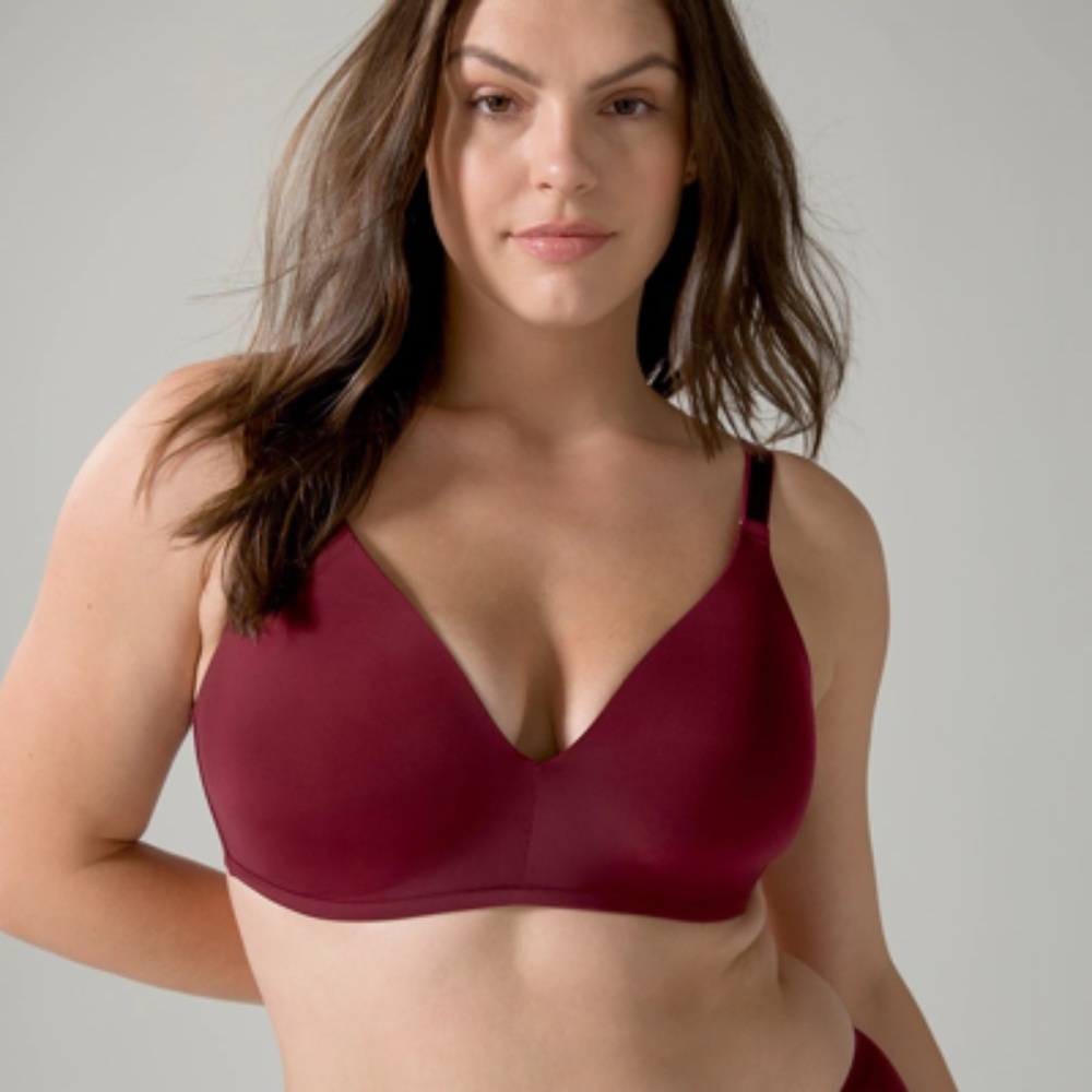 Soma Vanishing 360 wireless bra, SZ 34A, NWT, Cabernet